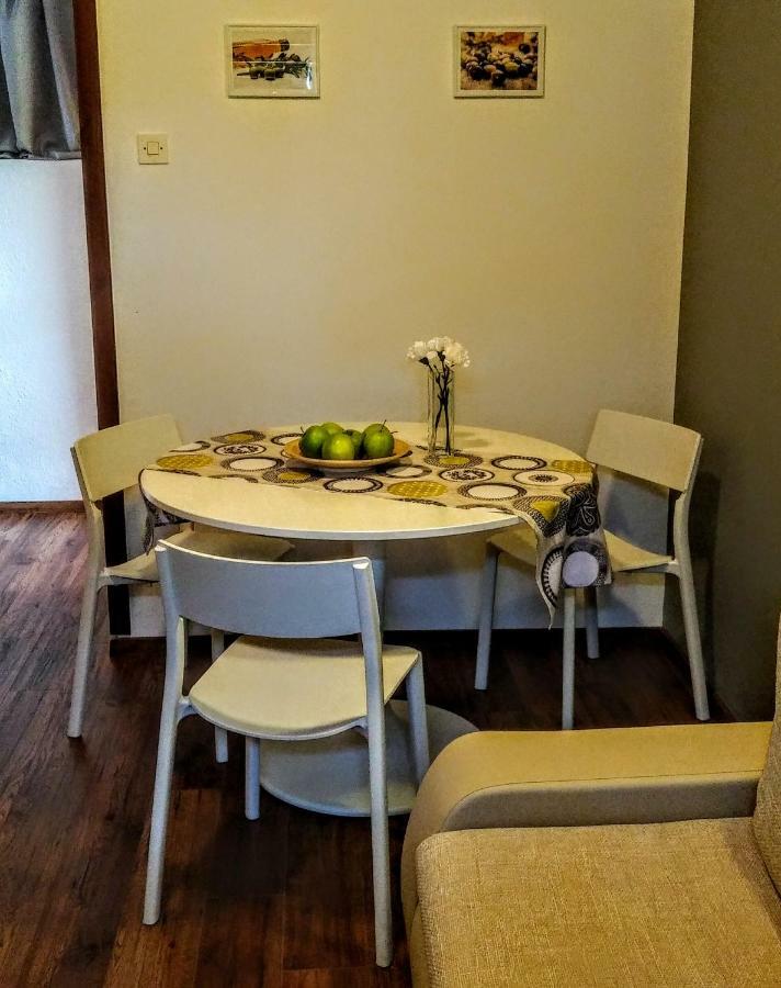 Апартаменти Apartman Maslina Пореч Екстер'єр фото